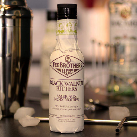 walnut-cocktail-drink-flavouring